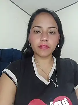 Snapshot of Maliha_21 chatting on 07-10-26, 09:04 Maliha 21 online show from 07-10-26, 09:04