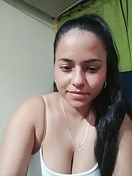 Snapshot of Maliha_21 chatting on 07-25-26, 02:30 Maliha 21 online show from 07-25-26, 02:30