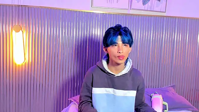 angel taehyung online show from 01-13-26, 04:27