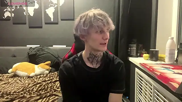 Mastur Bister online show from 01-14-26, 09:18