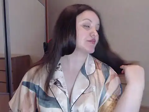 Sabrina Weaver online show from 03-26-26, 01:53