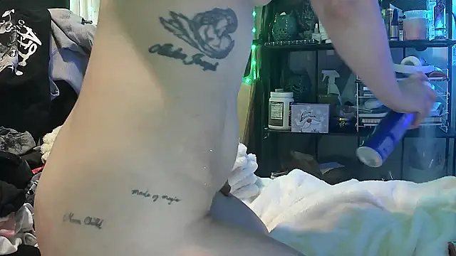 SultryEroticSlut online show from 03-29-26, 08:21