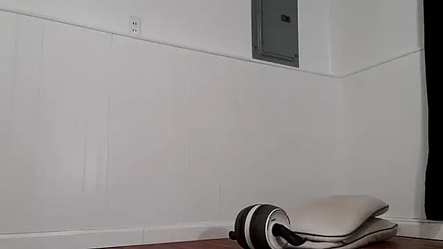 Snapshot of Bilie_Desire chatting on 01-08-26, 09:10 Bilie Desire online show from 01-08-26, 09:10