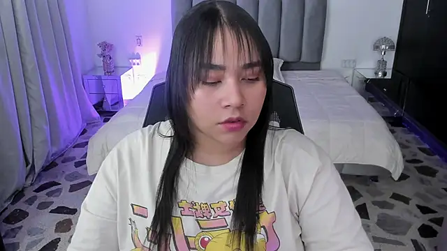 ThaliaBrookss  online show from 06-30-26, 05:07