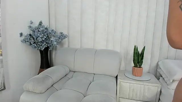 Im Kharla online show from 02-24-26, 07:59