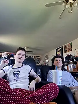 SugarNCinnamon online show from 05-04-26, 07:17