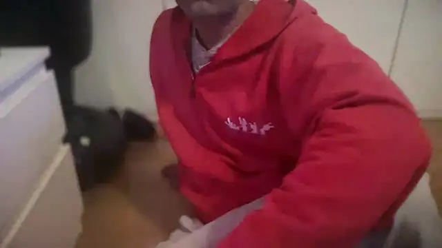 Snapshot of JSYMON chatting on 02-15-26, 08:30 JSYMON online show from 02-15-26, 08:30