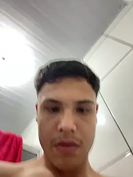 Wellington00  online show from 02-19-26, 10:40