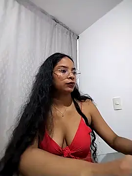 KATALINA SANTANA  online show from 02-07-26, 11:35