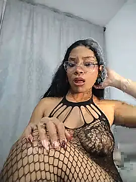 KATALINA SANTANA  online show from 06-20-26, 12:48