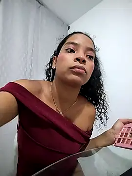 KATALINA SANTANA  online show from 02-07-26, 12:18