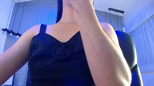 Nicolleth tk online show from 02-10-26, 07:46