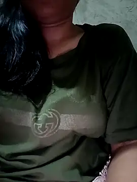 Snapshot of Hannah_4u chatting on 04-02-26, 07:31 Hannah 4u online show from 04-02-26, 07:31