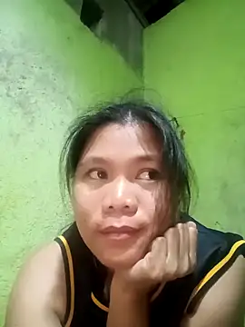 Snapshot of Hannah_4u chatting on 02-06-26, 01:51 Hannah 4u online show from 02-06-26, 01:51