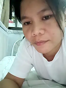 Snapshot of Hannah_4u chatting on 02-05-26, 06:53 Hannah 4u online show from 02-05-26, 06:53