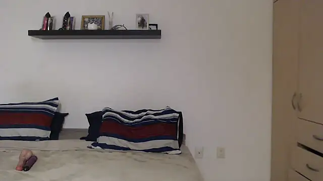 Snapshot of Melissaloves80 chatting on 04-30-26, 03:35 Melissaloves80 online show from 04-30-26, 03:35