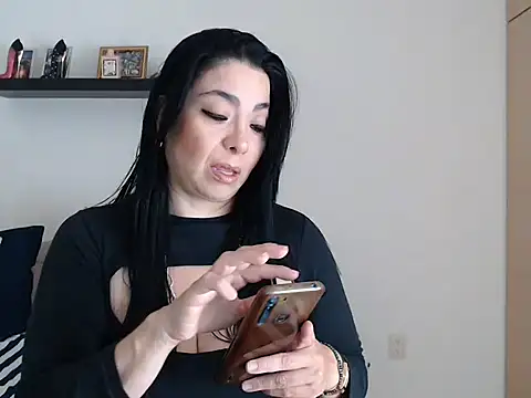 Melissaloves80 online show from 01-15-26, 06:11