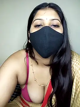 Snapshot of Kushi_Sharmaa chatting on 03-03-26, 06:20 Kushi Sharmaa online show from 03-03-26, 06:20