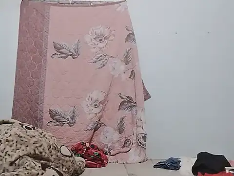 Sophie sexy7 online show from 02-08-26, 08:23