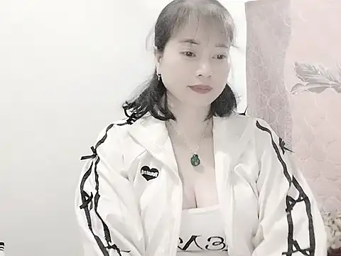 Snapshot of Sophie_sexy7 chatting on 01-10-26, 03:02 Sophie sexy7 online show from 01-10-26, 03:02