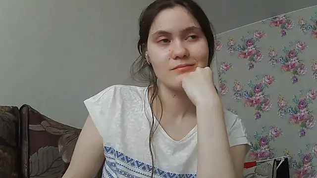 LanaLive online show from 03-08-26, 06:49