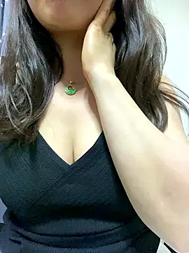 Snapshot of 69_yuna_69 chatting on 01-09-26, 10:22 69 yuna 69 online show from 01-09-26, 10:22