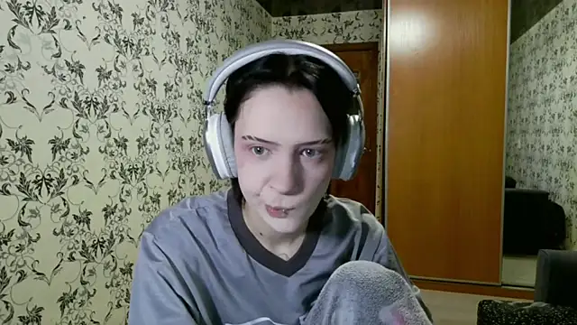 LxayBloom online show from 03-17-26, 02:31