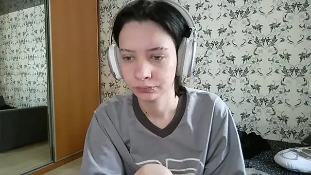 LxayBloom online show from 03-13-26, 07:24