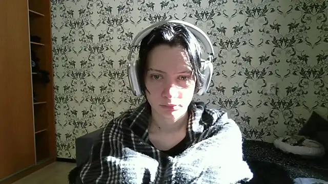 LxayBloom online show from 03-10-26, 06:50