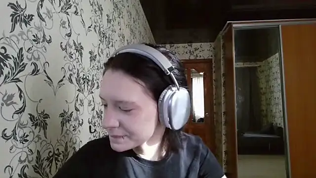 LxayBloom online show from 03-29-26, 05:31