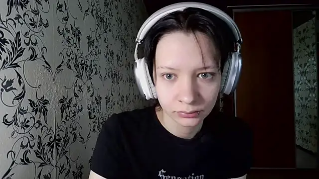 LxayBloom online show from 03-28-26, 09:54