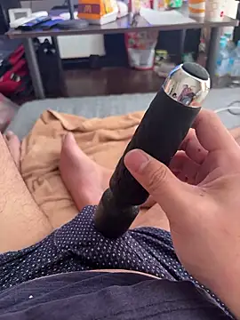 Snapshot of atusi0910 chatting on 02-24-26, 03:40 atusi0910 online show from 02-24-26, 03:40