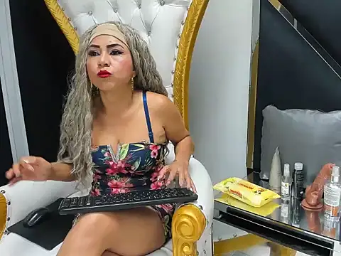 LauraScarlet online show from 01-12-26, 09:41