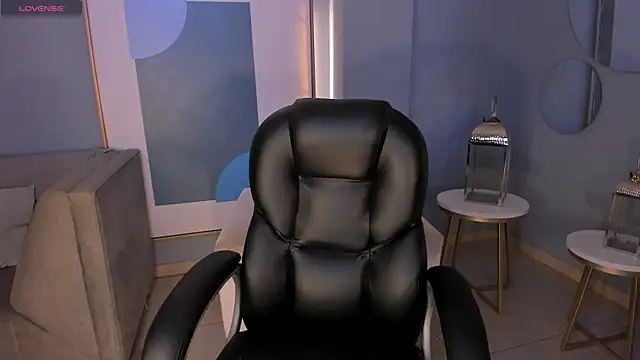 Snapshot of GiannaWatson chatting on 06-10-26, 08:10 GiannaWatson online show from 06-10-26, 08:10