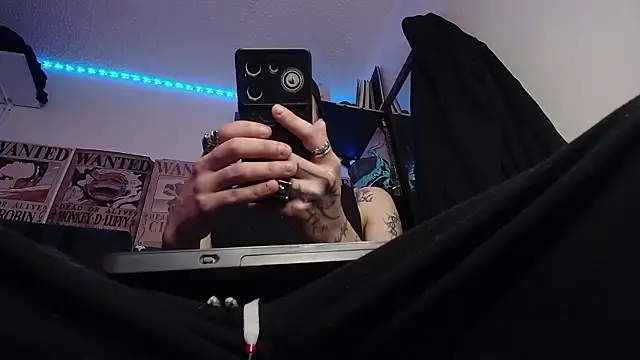 Anhony Muscle online show from 02-04-26, 05:19