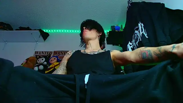 Anhony Muscle online show from 06-05-26, 07:19