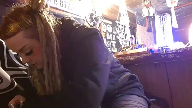 spiralhokkaido23 online show from 03-23-26, 08:36