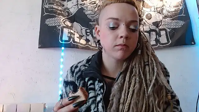 spiralhokkaido23 online show from 02-15-26, 08:13