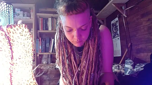 spiralhokkaido23 online show from 04-03-26, 12:44