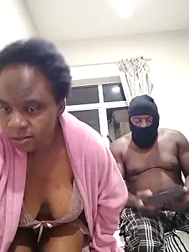 Snapshot of princess-boobz chatting on 03-13-26, 05:40 princess-boobz online show from 03-13-26, 05:40