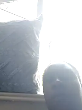 Snapshot of princess-boobz chatting on 03-27-26, 09:21 princess-boobz online show from 03-27-26, 09:21