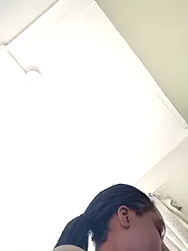 Snapshot of princess-boobz chatting on 03-09-26, 05:11 princess-boobz online show from 03-09-26, 05:11