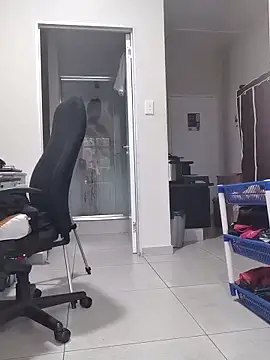 Snapshot of princess-boobz chatting on 03-22-26, 05:00 princess-boobz online show from 03-22-26, 05:00