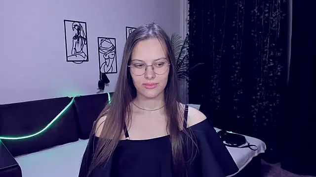 AyumiBlossom online show from 04-15-26, 04:44