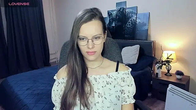 AyumiBlossom online show from 01-12-26, 04:25