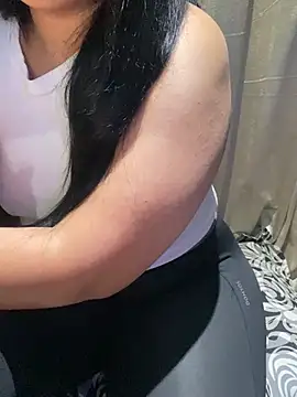 Lina Velvet  online show from 04-08-26, 01:07