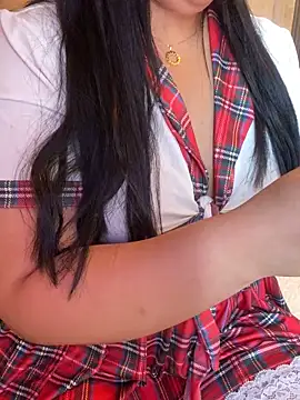 Lina Velvet  online show from 05-17-26, 03:34
