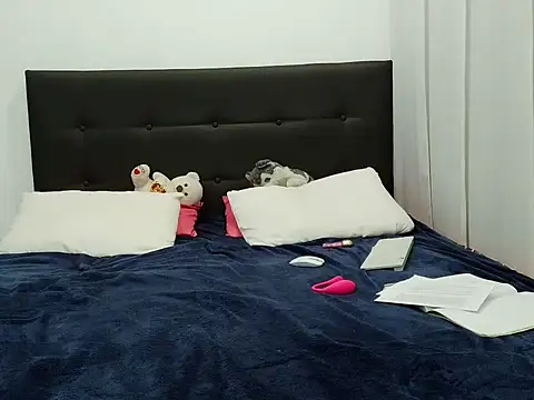 july fucha online show from 04-07-26, 12:01