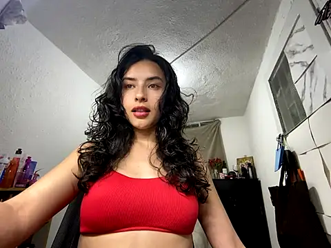 Snapshot of auroramooon chatting on 01-07-26, 03:22 auroramooon online show from 01-07-26, 03:22