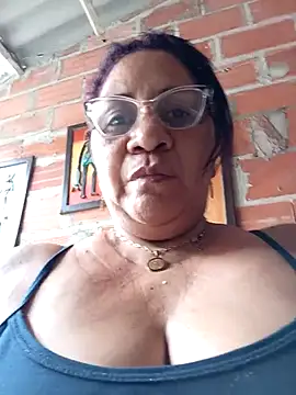 Snapshot of Sammylatinaxxx chatting on 05-03-26, 06:00 Sammylatinaxxx online show from 05-03-26, 06:00